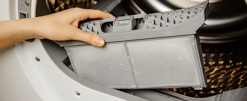 Signs Of A Clogged Dryer Lint Trap in Toms River, New Jersey
